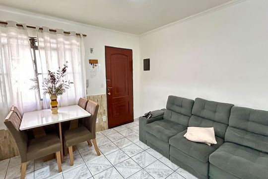 Sala de apartamento à venda com 2 quartos, 53m² em Jardim Flor da Montanha, Guarulhos