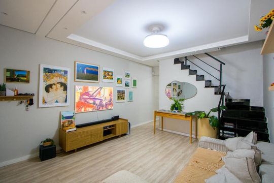 Casa à venda com 3 quartos, 110m² em Vila Alzira, Santo André