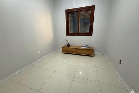 Quarto 2 de casa para alugar com 2 quartos, 55m² em Loteamento Jardim Timbaúva, Gravataí