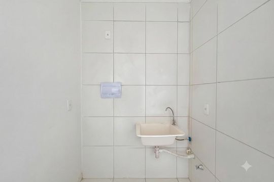 Área de Serviço de apartamento para alugar com 2 quartos, 36m² em Jardim Sao Luis, São Paulo