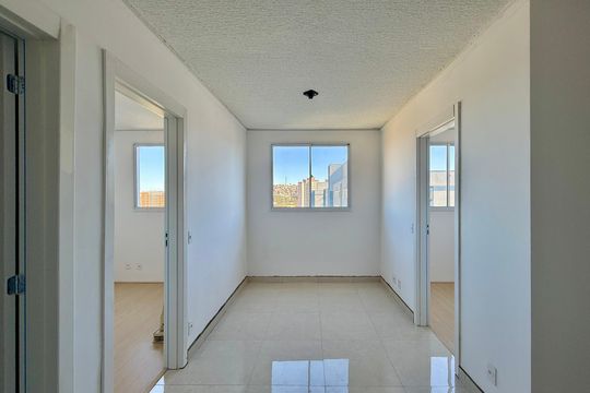 Sala  de apartamento para alugar com 2 quartos, 36m² em Jardim Sao Luis, São Paulo