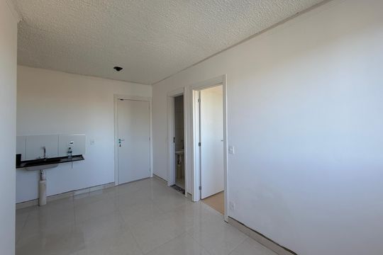 Sala  de apartamento para alugar com 2 quartos, 36m² em Jardim Sao Luis, São Paulo