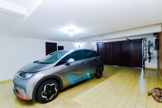 Garagem de casa à venda com 4 quartos, 245m² em Vila Galvão, Guarulhos