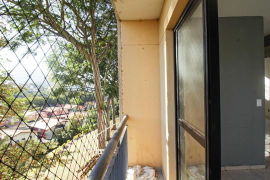 Sacada de apartamento para alugar com 2 quartos, 46m² em Conjunto Residencial Vista Verde, São Paulo