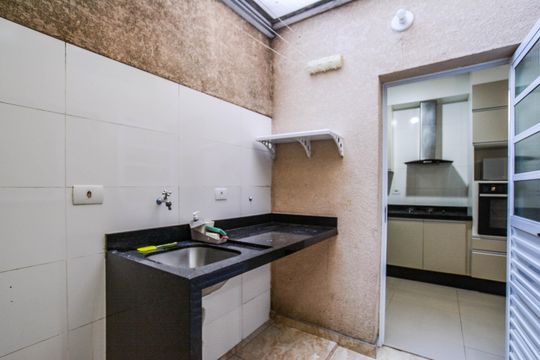 Área de Serviço de apartamento para alugar com 2 quartos, 49m² em Parque Novo Oratório, Santo André