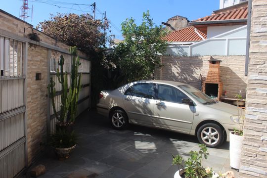 Garagem de casa à venda com 3 quartos, 137m² em Barcelona, São Caetano do Sul