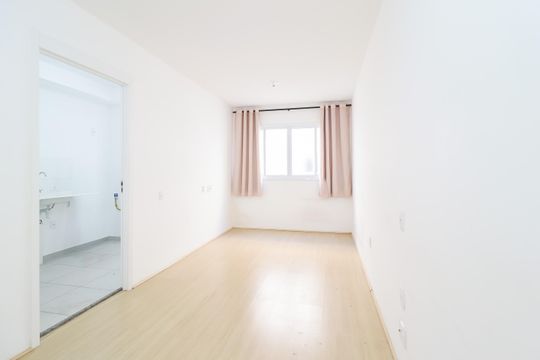 Sala/Quarto de apartamento para alugar com 1 quarto, 28m² em Jardim Helena, São Paulo