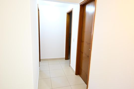 Apartamento à venda com 3 quartos, 81m² em Serrinha, Goiânia