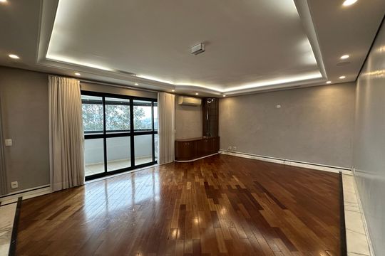 Apartamento para alugar com 4 quartos, 350m² em Alphaville Industrial, Barueri