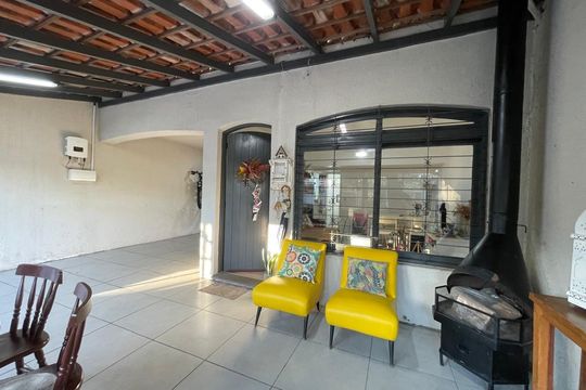 Casa para alugar com 3 quartos, 120m² em Jardim Mauá, Novo Hamburgo