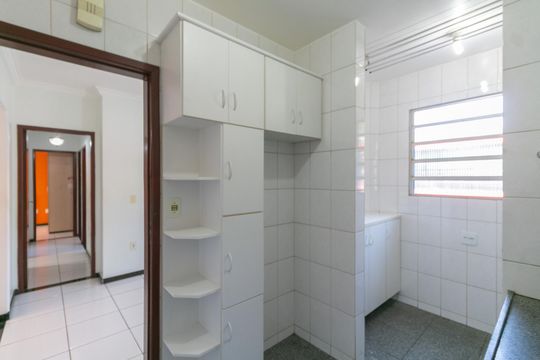 Apartamento para alugar com 3 quartos, 87m² em Santa Efigênia, Belo Horizonte
