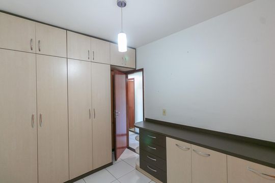 Apartamento para alugar com 3 quartos, 87m² em Santa Efigênia, Belo Horizonte