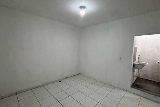 Studio de casa para alugar com 1 quarto, 20m² em Jardim Paraiso, Santo André
