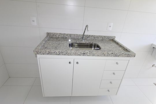 Cozinha de apartamento para alugar com 3 quartos, 62m² em Conjunto Residencial Flamboyant, São José dos Campos