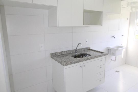 Cozinha de apartamento para alugar com 3 quartos, 62m² em Conjunto Residencial Flamboyant, São José dos Campos