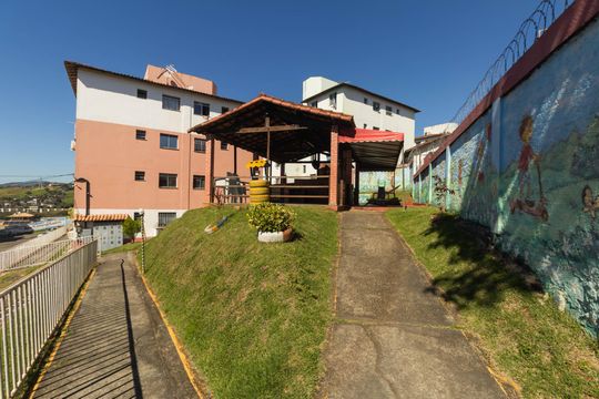 Área comum de apartamento para alugar com 2 quartos, 47m² em Arsenal, São Gonçalo