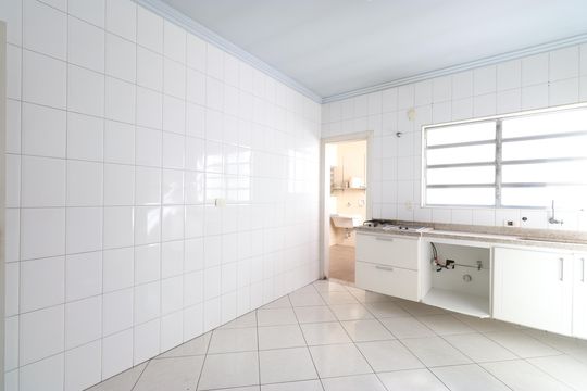 Cozinha  de apartamento à venda com 2 quartos, 91m² em Lapa, São Paulo