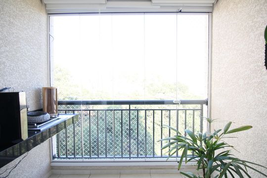 Varanda da Sala de apartamento à venda com 2 quartos, 64m² em Jardim Caboré, São Paulo