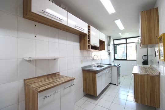 Cozinha de apartamento à venda com 2 quartos, 88m² em Pechincha, Rio de Janeiro
