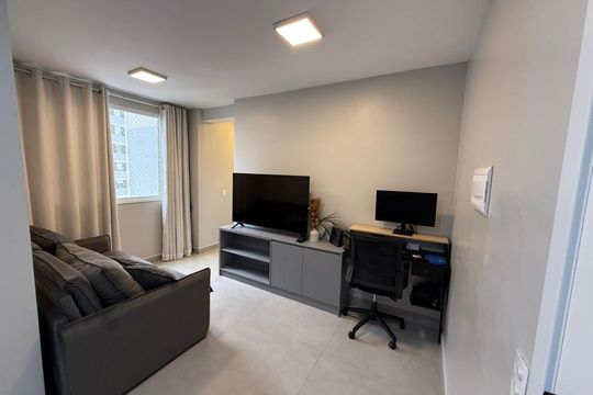 Sala de apartamento para alugar com 2 quartos, 39m² em Socorro, São Paulo