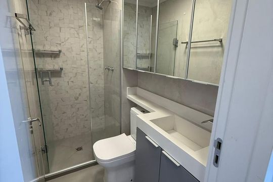 Banheiro de apartamento para alugar com 2 quartos, 39m² em Socorro, São Paulo