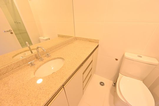 Banheiro Social de kitnet/studio para alugar com 1 quarto, 24m² em Vila Clementino, São Paulo