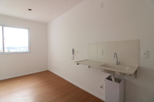 Apartamento para alugar com 1 quarto, 17m² em Jardim Danfer, São Paulo