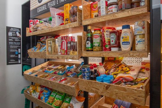 Área comum - Mercado de apartamento para alugar com 2 quartos, 34m² em Brasilândia, São Paulo