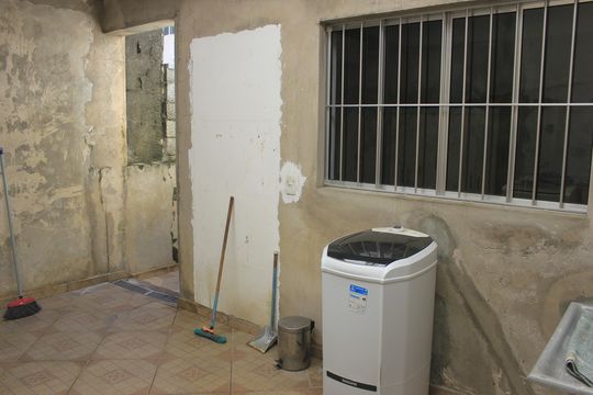 Lavanderia  de casa para alugar com 2 quartos, 100m² em Jardim Ponte Alta I, Guarulhos