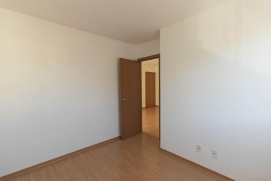 Quarto 1 de apartamento para alugar com 2 quartos, 60m² em Barro Vermelho, São Gonçalo