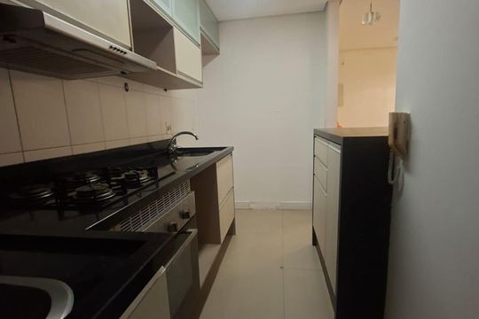 Cozinha de apartamento à venda com 2 quartos, 54m² em Jardim Itu, Porto Alegre