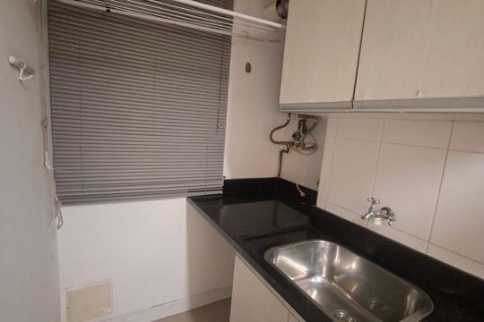 Área de serviço de apartamento à venda com 2 quartos, 54m² em Jardim Itu, Porto Alegre