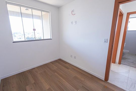 quarto 2 de apartamento para alugar com 2 quartos, 2700m² em Santa Branca, Belo Horizonte