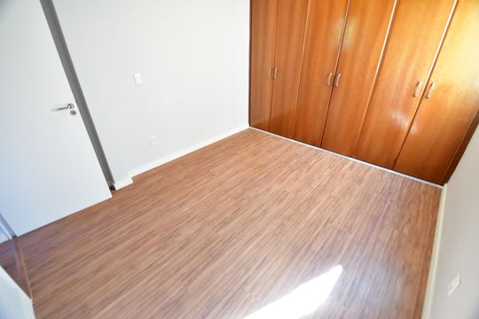 Quarto 2 de apartamento à venda com 2 quartos, 48m² em Vila Helena, Campinas