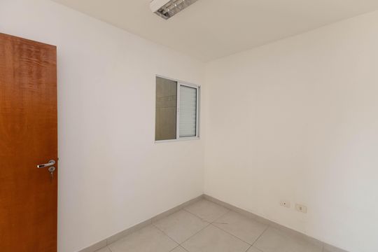 Quarto 2 de apartamento para alugar com 2 quartos, 52m² em Vila Gustavo, São Paulo