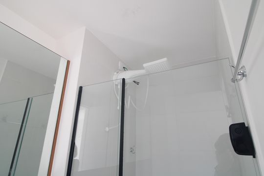 Banheiro de apartamento para alugar com 2 quartos, 33m² em Socorro, São Paulo
