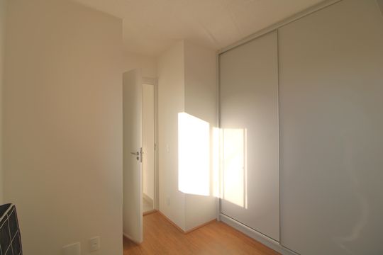 Quarto 1 de apartamento para alugar com 2 quartos, 33m² em Socorro, São Paulo