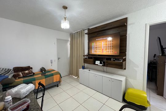 Apartamento à venda com 2 quartos, 42m² em Caiapos, Contagem