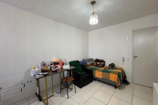 Apartamento à venda com 2 quartos, 42m² em Caiapos, Contagem