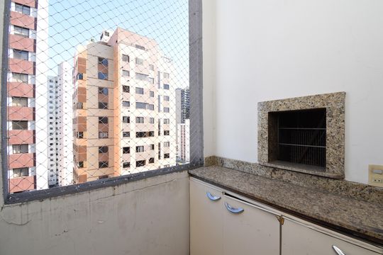 Sacada da Sala de apartamento para alugar com 1 quarto, 109m² em Cabral, Curitiba