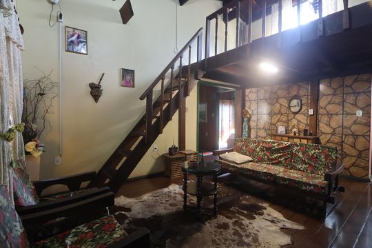 Sala de casa à venda com 3 quartos, 182m² em Estância Velha, Canoas
