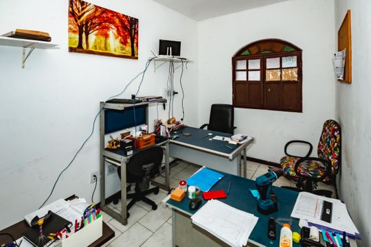 Casa à venda com 4 quartos, 600m² em Santa Terezinha, Belo Horizonte