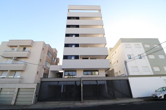 Fachada de apartamento para alugar com 3 quartos, 82m² em Santa Mônica, Uberlândia