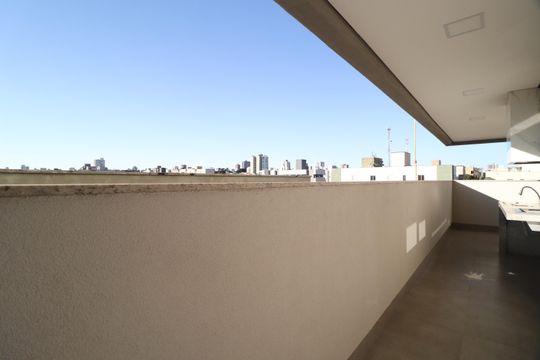 Área de Serviço de apartamento para alugar com 3 quartos, 82m² em Santa Mônica, Uberlândia
