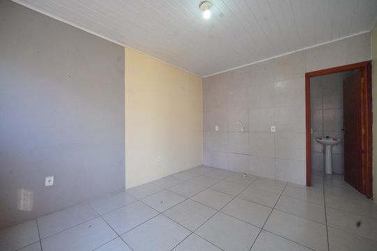 Casa para alugar com 1 quarto, 45m² em Monte Cristo, Florianópolis