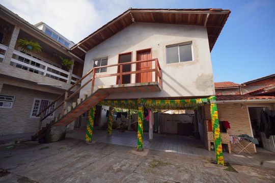 Área externa de casa para alugar com 1 quarto, 45m² em Monte Cristo, Florianópolis