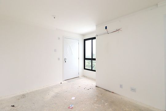 Sala de apartamento à venda com 2 quartos, 45m² em Lomba do Pinheiro, Porto Alegre