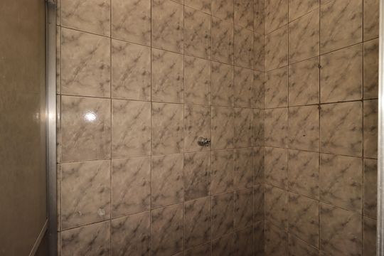 Banheiro - Box de casa para alugar com 1 quarto, 50m² em Vila Apiai, Santo André