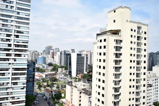Vista de kitnet/studio para alugar com 1 quarto, 24m² em Pinheiros, São Paulo
