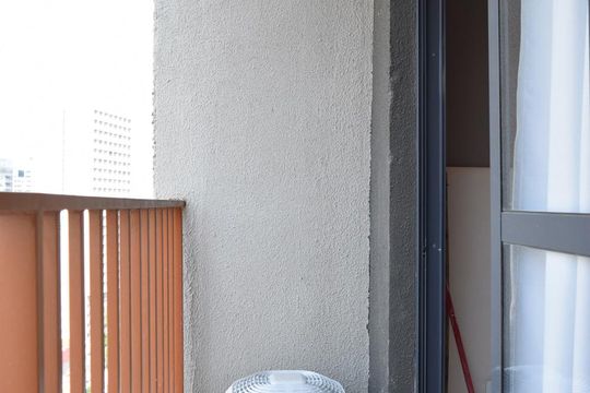 Varanda de kitnet/studio para alugar com 1 quarto, 24m² em Pinheiros, São Paulo
